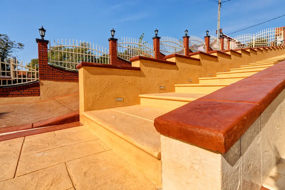 Escaleras de cemento estampado